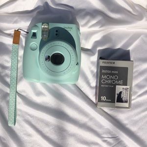 Baby Blue Instax Polaroid Mini 9